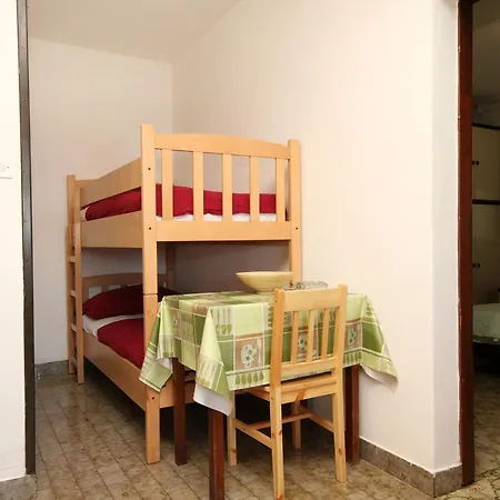 Apartment Lavdara 434b Sali